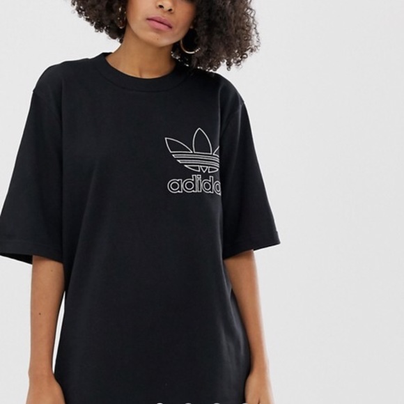 adidas Tops - Adidas Tee